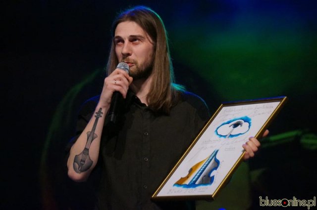 Gala Blues Top 2014